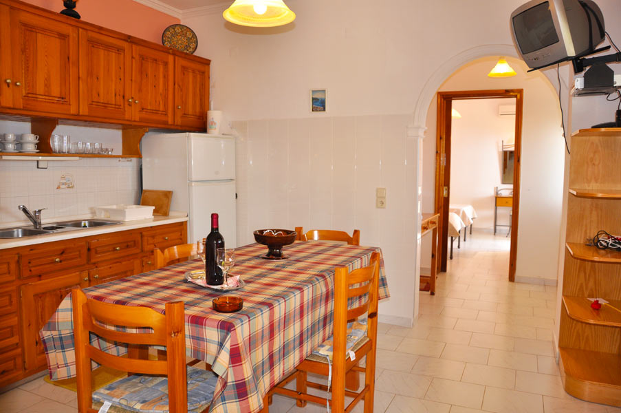 Apartment ground floor - kitchen