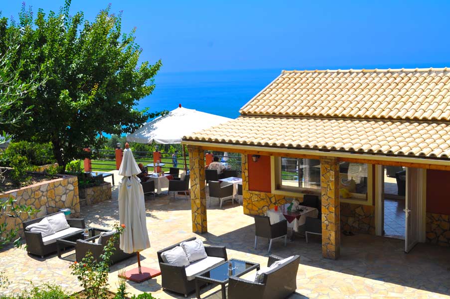 Kontogialos Pool Apartments - pool bar Cafe