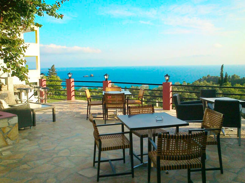 Kontogialos Pool Apartments - pool bar Cafe